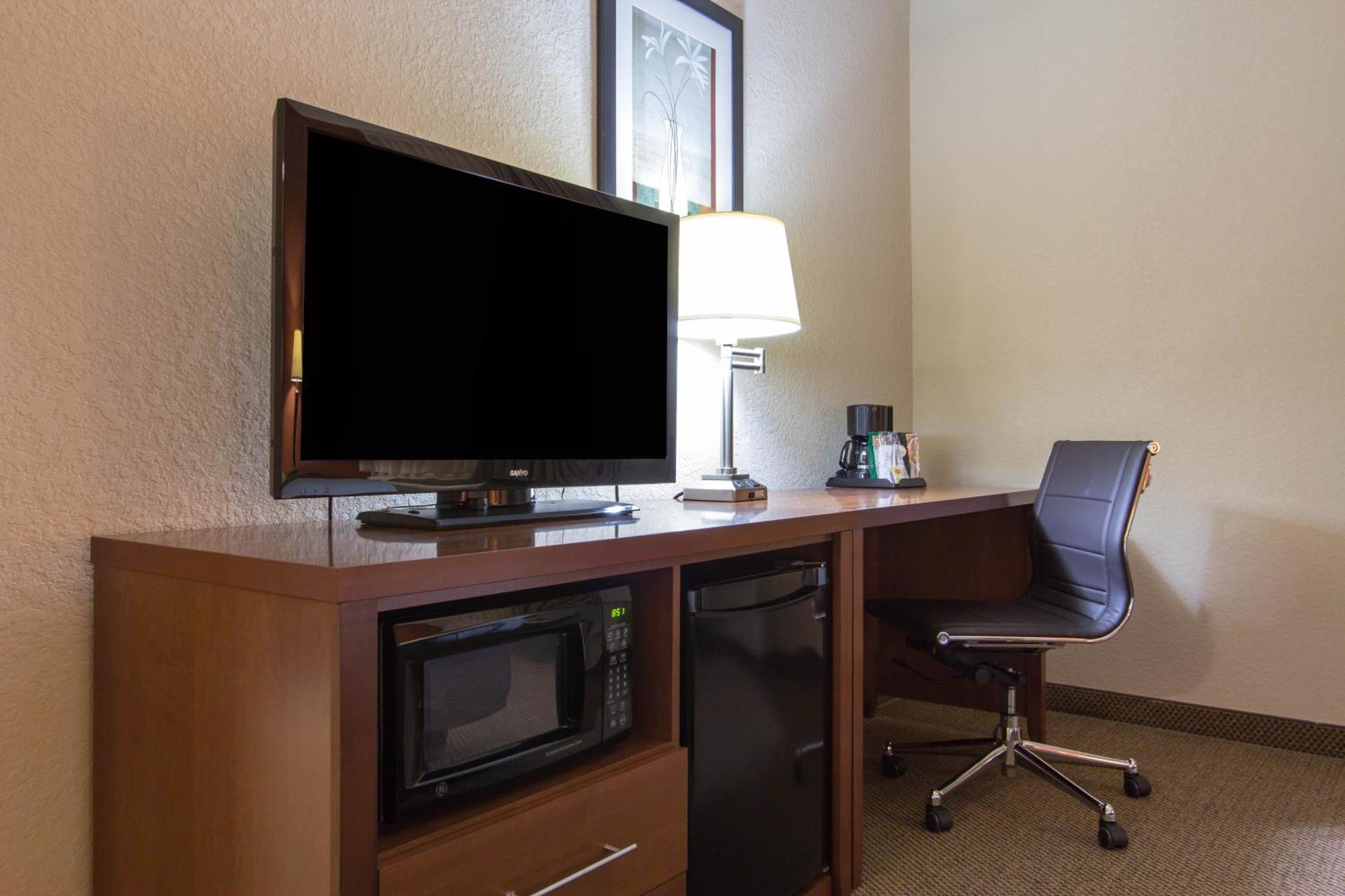 Comfort Inn & Suites Airport Convention Center North Charleston Eksteriør billede