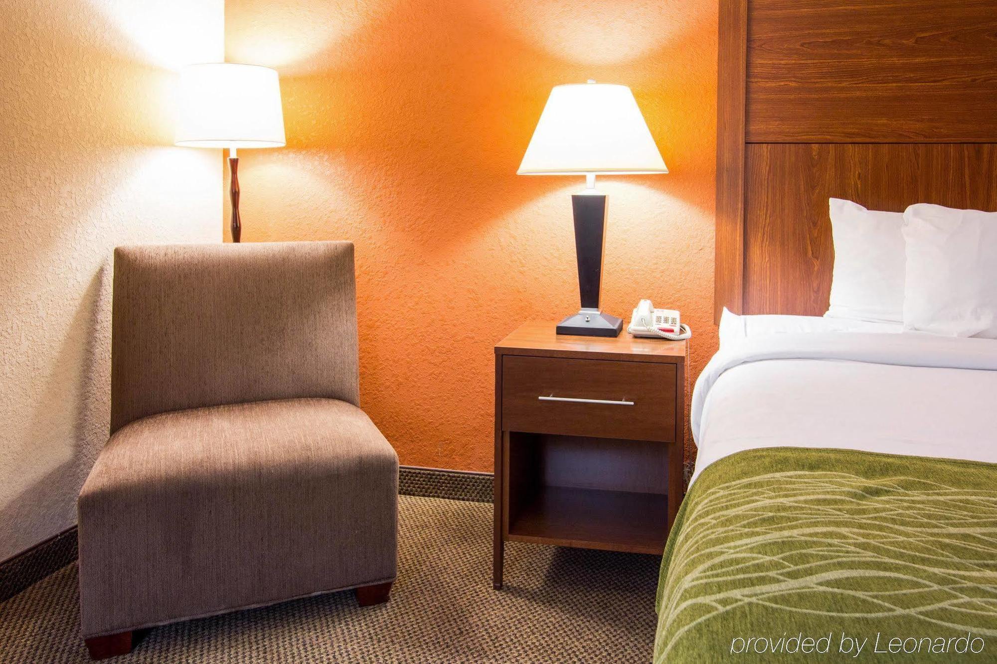 Comfort Inn & Suites Airport Convention Center North Charleston Eksteriør billede