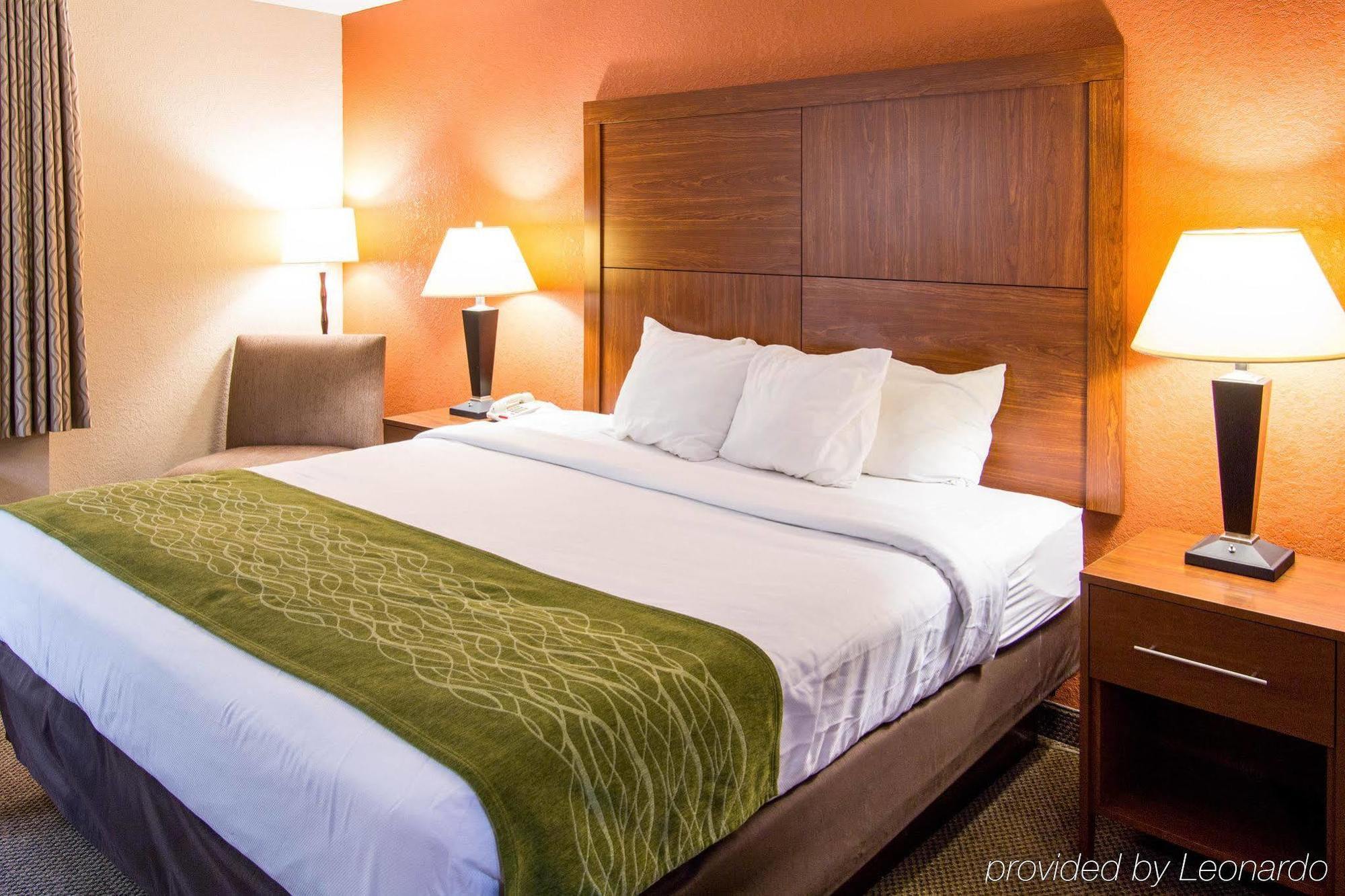 Comfort Inn & Suites Airport Convention Center North Charleston Eksteriør billede