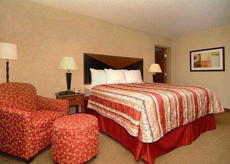 Comfort Inn & Suites Airport Convention Center North Charleston Eksteriør billede
